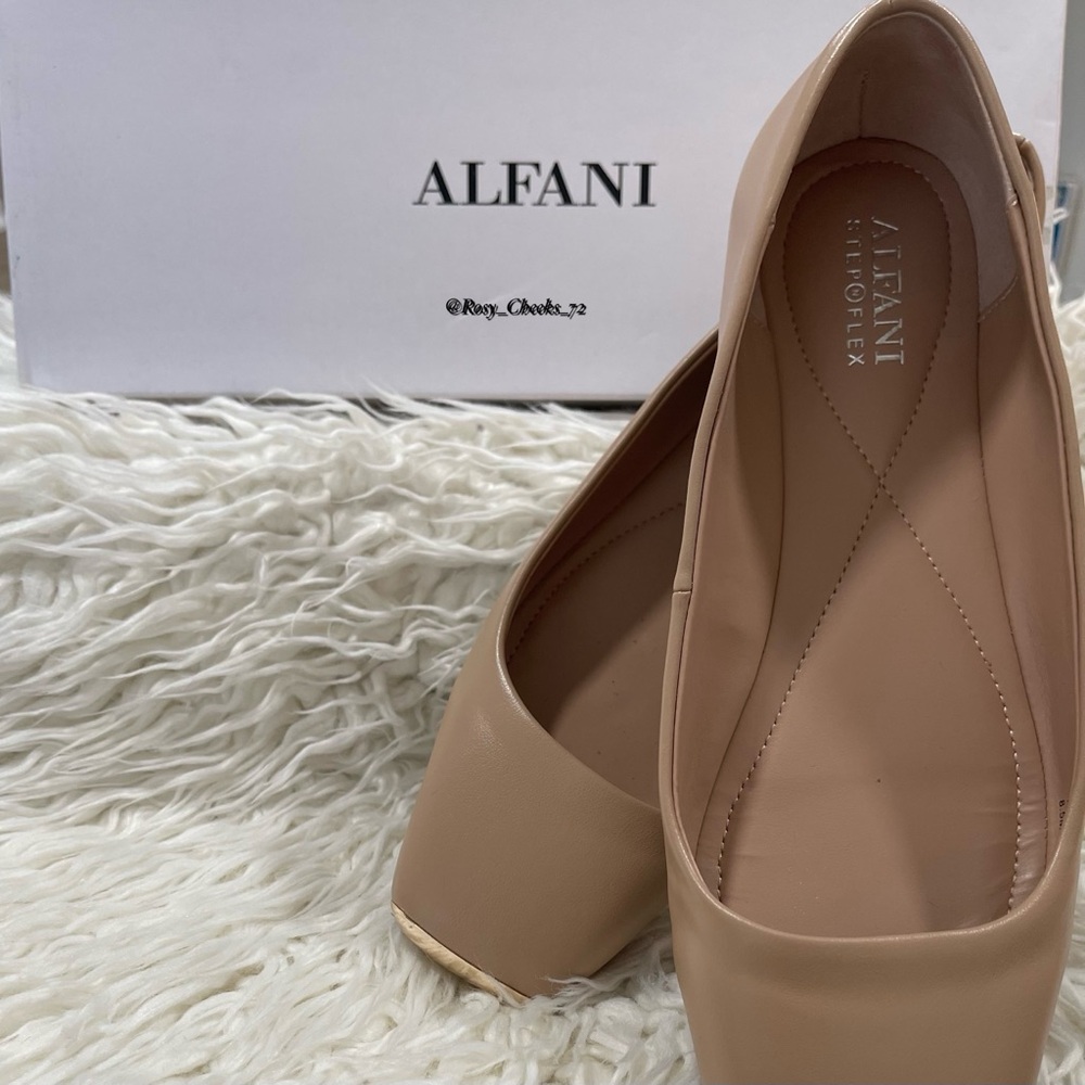 Alfani Women's Beige Flats - Picture 5 of 7
